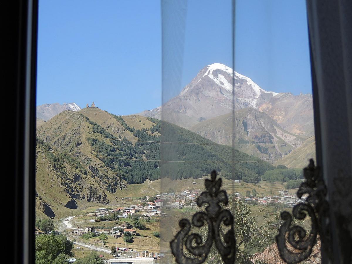 Nino Khetaguri Guest House Kazbegi Luaran gambar