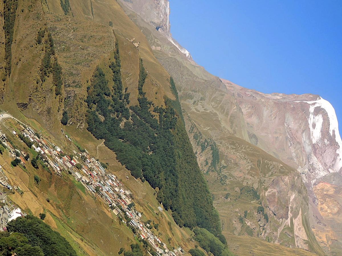 Nino Khetaguri Guest House Kazbegi Luaran gambar
